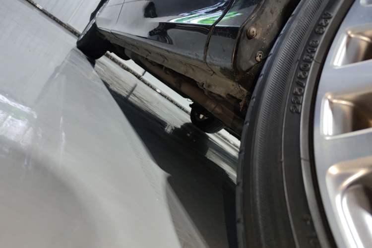 Used Honda Elysion 2016 2.4L Luxury Edition Right Side Sill