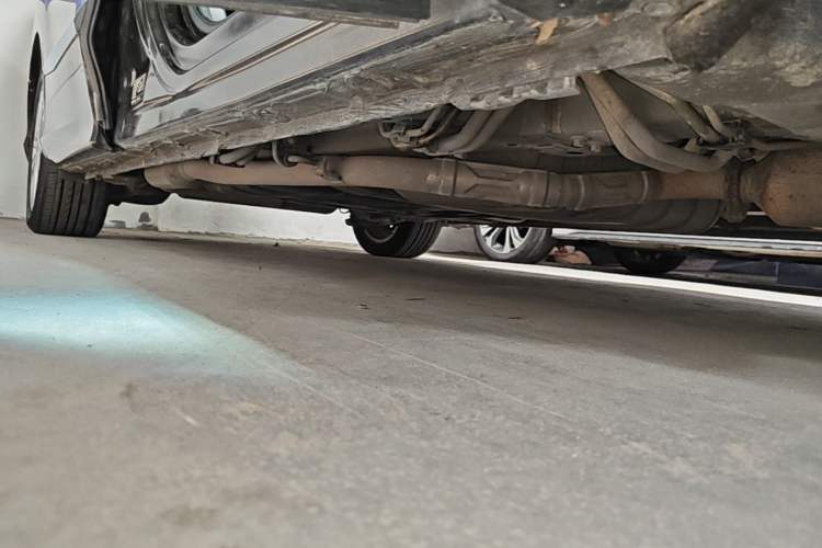Used Honda Elysion 2016 2.4L Supreme Edition Right Side Sill