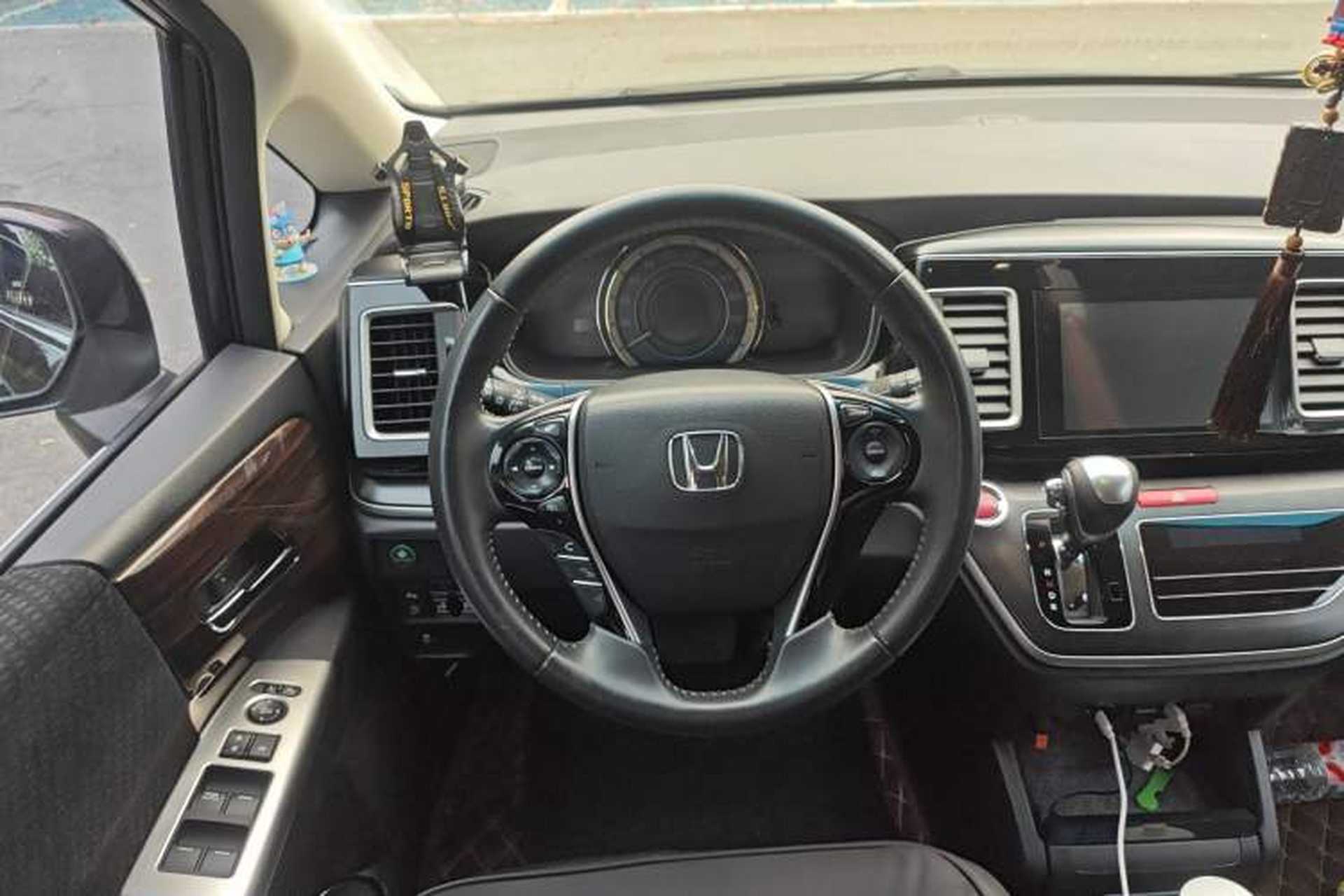 Used Honda Elysion 2016 2.4L Comfort Edition Steering Wheel
