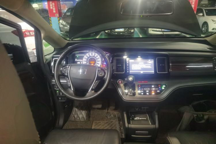 Used Honda Elysion 2016 2.4L Luxury Edition Steering Wheel
