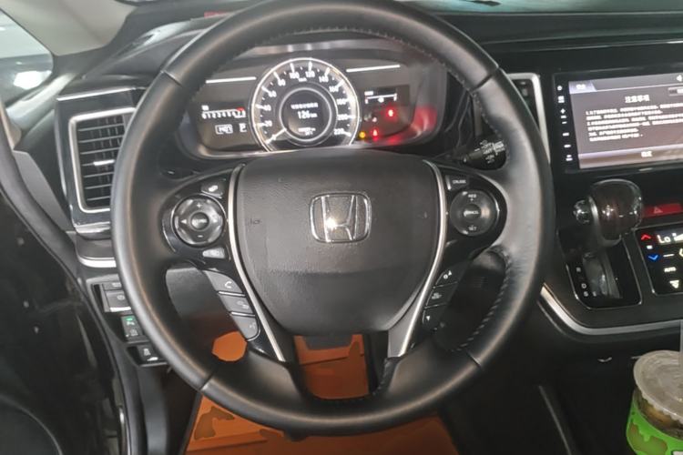 Used Honda Elysion 2016 2.4L Luxury Edition Steering Wheel