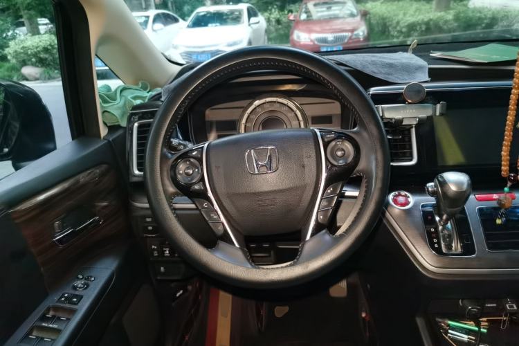 Used Honda Elysion 2016 2.4L Luxury Edition Steering Wheel