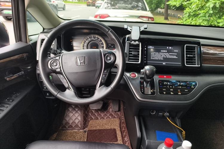 Used Honda Elysion 2016 2.4L Luxury Edition Steering Wheel