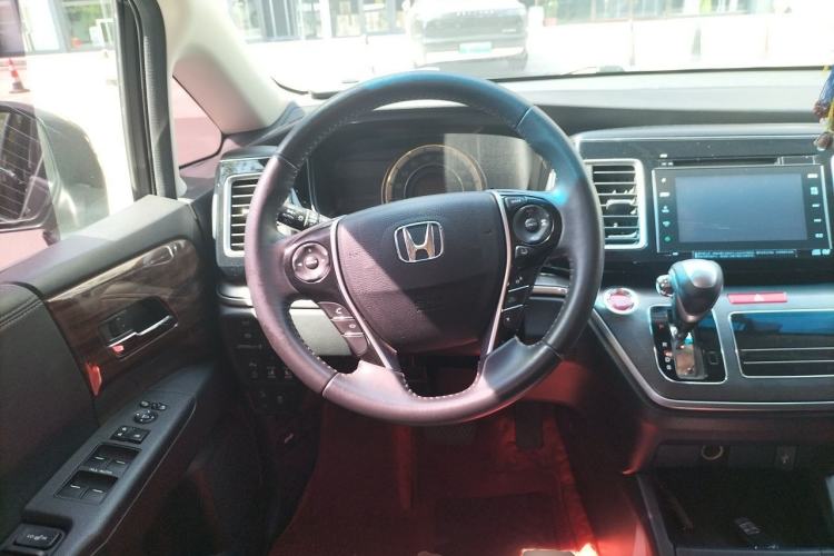Used Honda Elysion 2016 2.4L Supreme Edition Steering Wheel