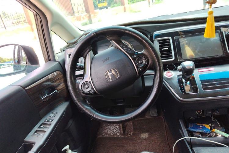 Used Honda Elysion 2016 2.4L Comfort Edition Steering Wheel