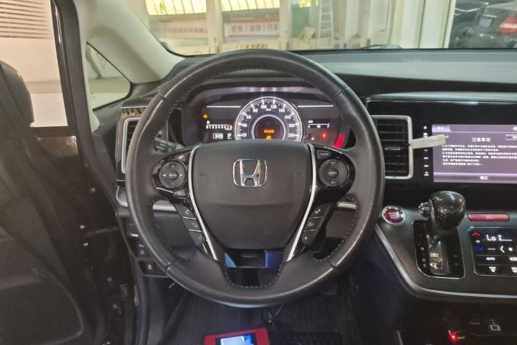 Used Honda Elysion 2016 2.4L Luxury Edition Steering Wheel