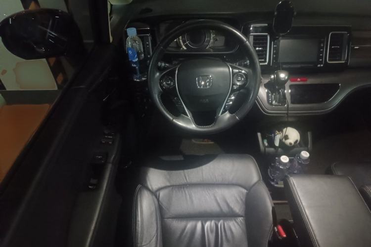 Used Honda Elysion 2016 2.4L Supreme Edition Steering Wheel