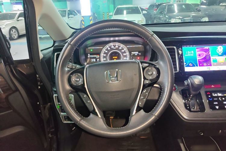 Used Honda Elysion 2016 2.4L Supreme Edition Steering Wheel