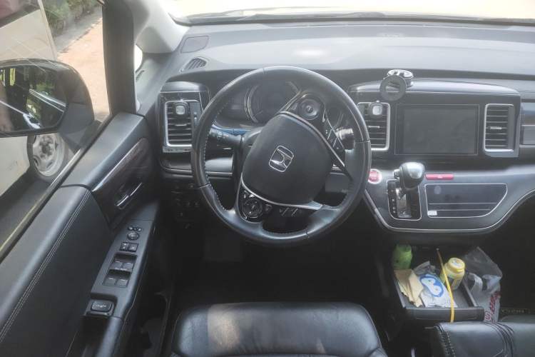 Used Honda Elysion 2016 2.4L Luxury Edition Steering Wheel