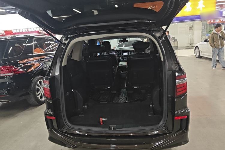 Used Honda Elysion 2016 2.4L Supreme Edition Trunk