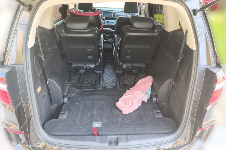 Used Honda Elysion 2016 2.4L Supreme Edition Trunk
