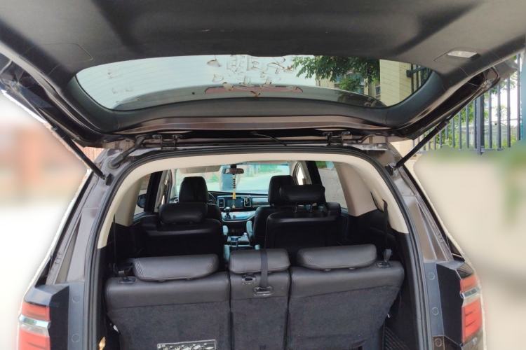 Used Honda Elysion 2016 2.4L Comfort Edition Trunk