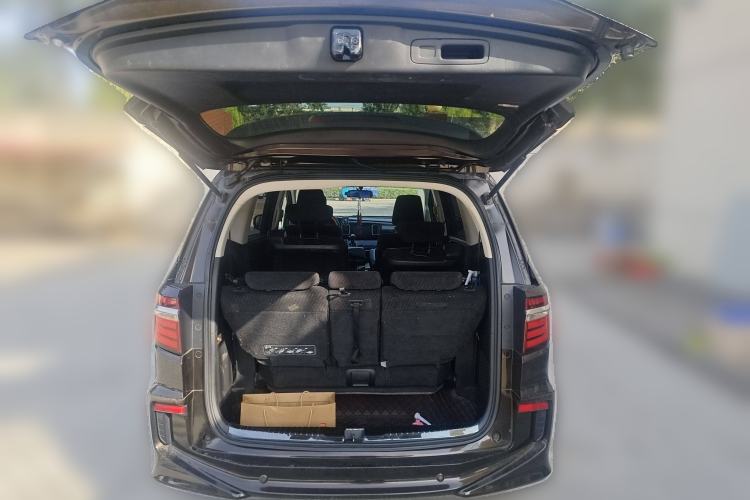 Used Honda Elysion 2016 2.4L Comfort Edition Trunk