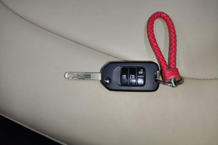 Used Honda Elysion 2016 2.4L Classic Edition Vehicle Key
