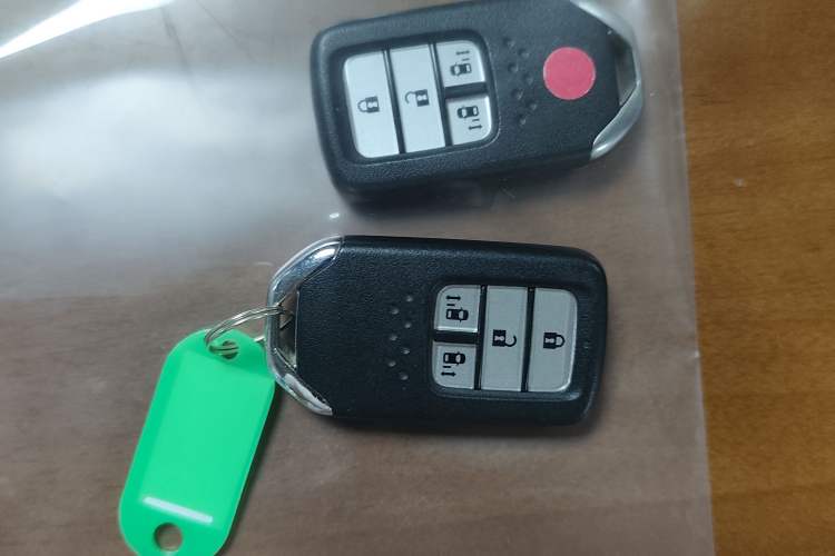 Used Honda Elysion 2016 2.4L Supreme Edition Vehicle Key