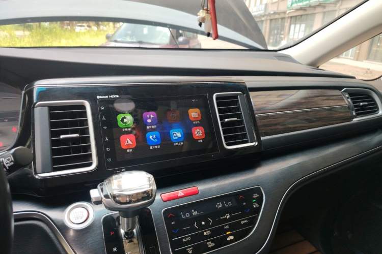 Used Honda Elysion 2016 2.4L Luxury Edition Audio And AC Panel