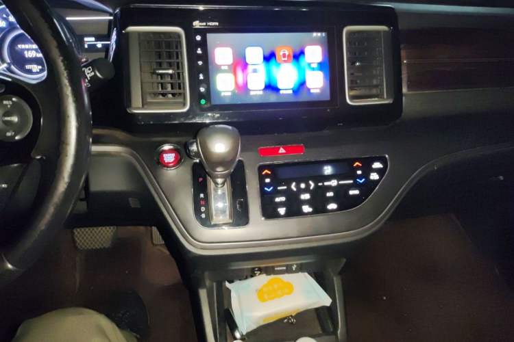 Used Honda Elysion 2016 2.4L Luxury Edition Audio And AC Panel