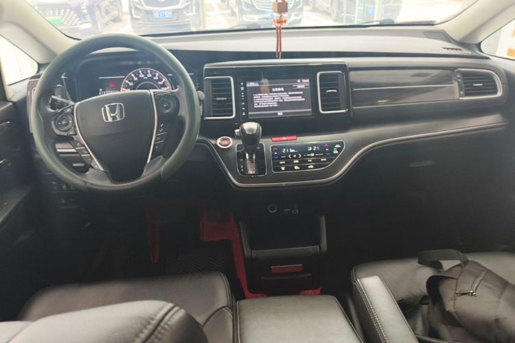 Used Honda Elysion 2016 2.4L Luxury Edition Center Console