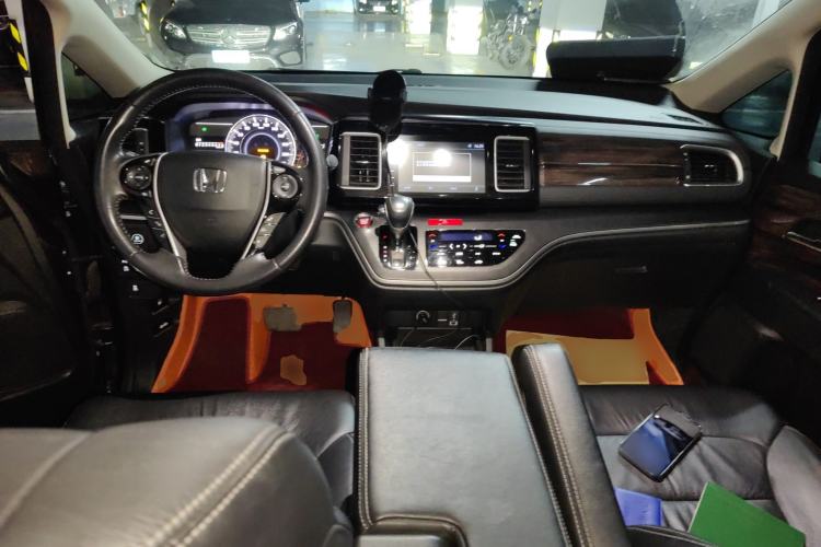Used Honda Elysion 2016 2.4L Luxury Edition Center Console