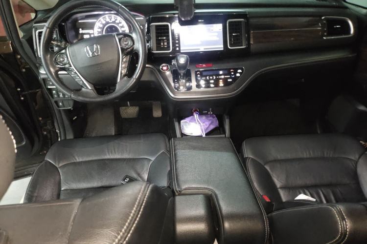Used Honda Elysion 2016 2.4L Luxury Edition Center Console