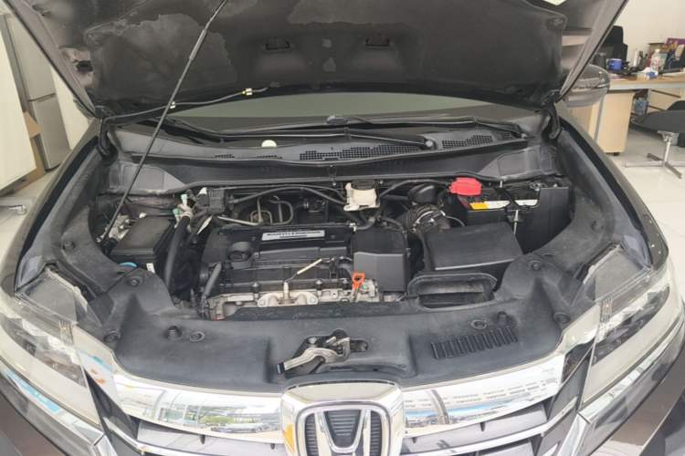 Used Honda Elysion 2016 2.4L Luxury Edition Engine Bay