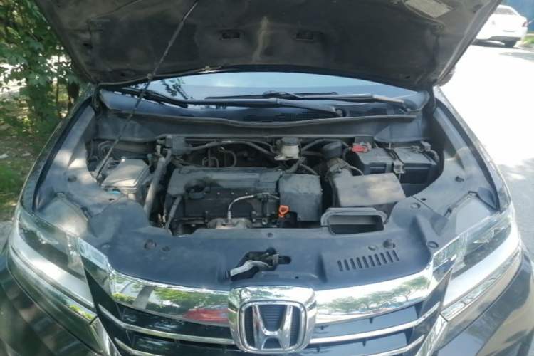 Used Honda Elysion 2016 2.4L Classic Edition Engine Bay