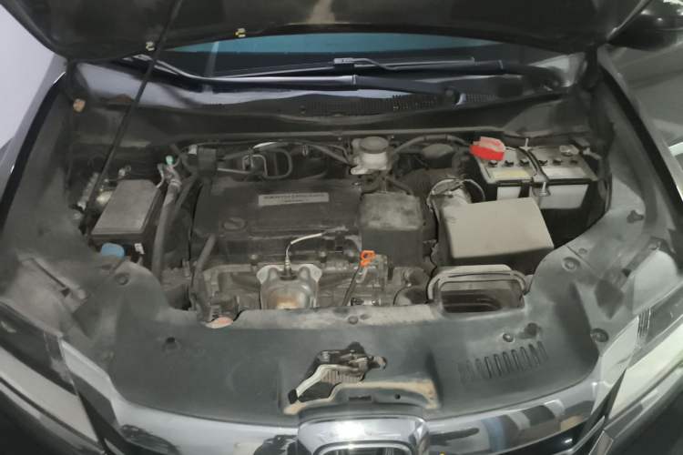 Used Honda Elysion 2016 2.4L Style Edition Engine Bay