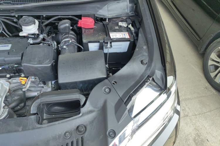Used Honda Elysion 2016 2.4L Luxury Edition Engine Bay Left