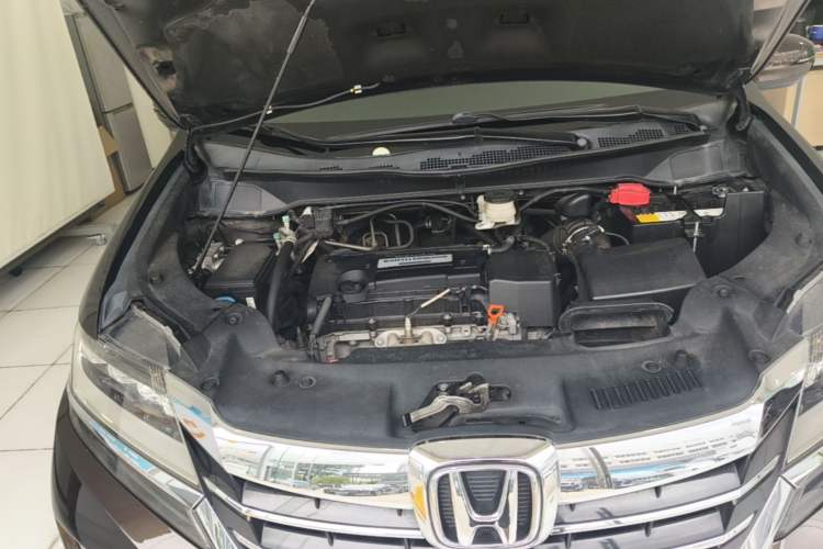 Used Honda Elysion 2016 2.4L Luxury Edition Engine Bay Right