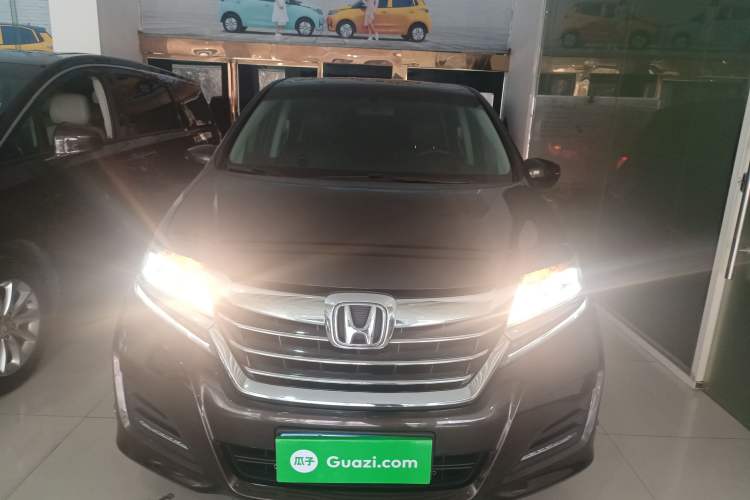Used Honda Elysion 2016 2.4L Style Edition Front