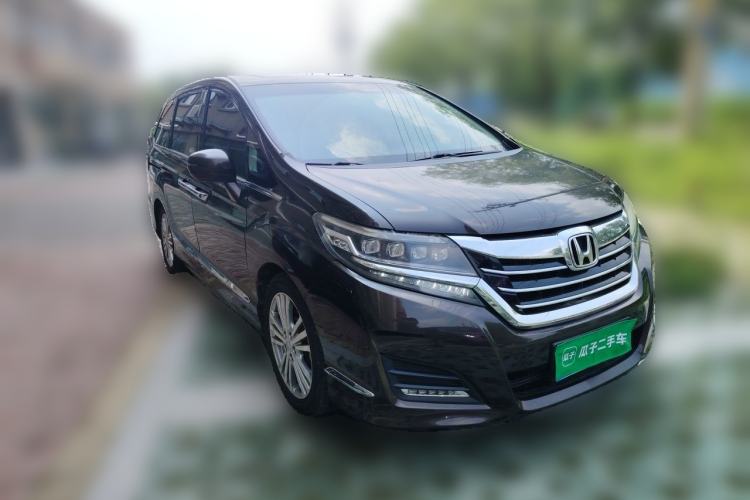 Used Honda Elysion 2016 2.4L Luxury Edition Front Right 45 Deg