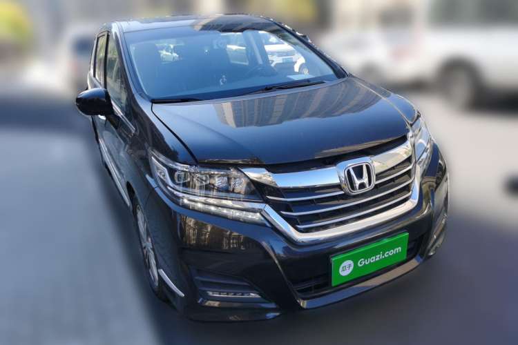Used Honda Elysion 2016 2.4L Luxury Edition Front Right 45 Deg