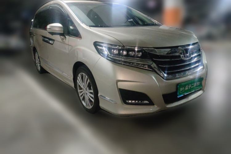 Used Honda Elysion 2016 2.4L Luxury Edition Front Right 45 Deg