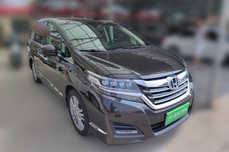 Used Honda Elysion 2016 2.4L Luxury Edition Front Right 45 Deg