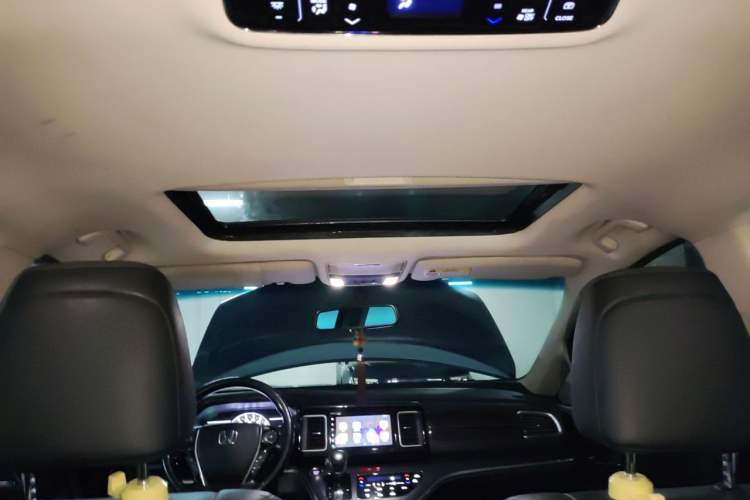 Used Honda Elysion 2016 2.4L Luxury Edition Headliner
