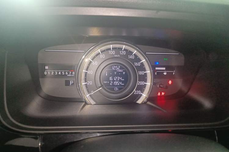 Used Honda Elysion 2016 2.4L Style Edition Instrument Cluster