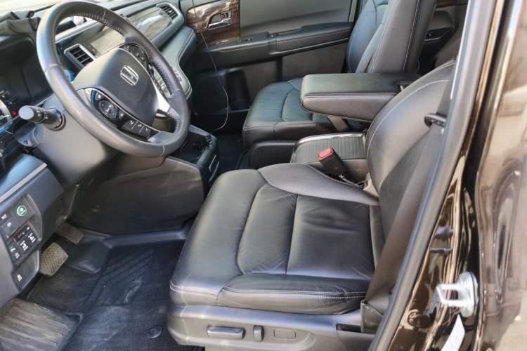 Used Honda Elysion 2016 2.4L Luxury Edition Left Front Seat