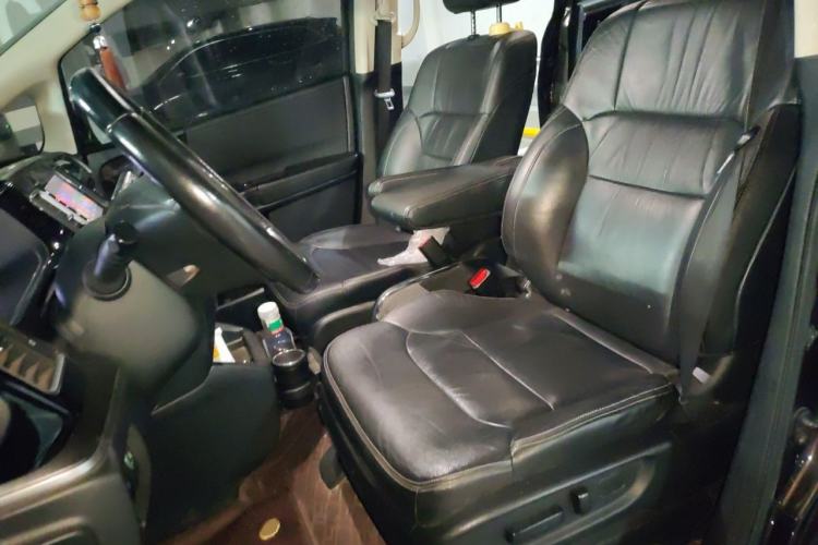 Used Honda Elysion 2016 2.4L Luxury Edition Left Front Seat