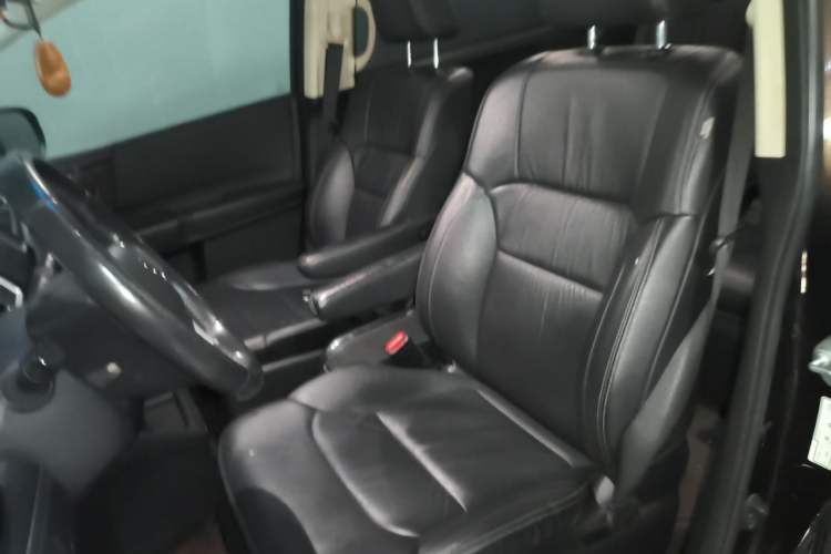 Used Honda Elysion 2016 2.4L Style Edition Left Front Seat
