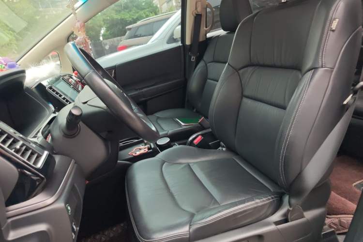 Used Honda Elysion 2016 2.4L Style Edition Left Front Seat