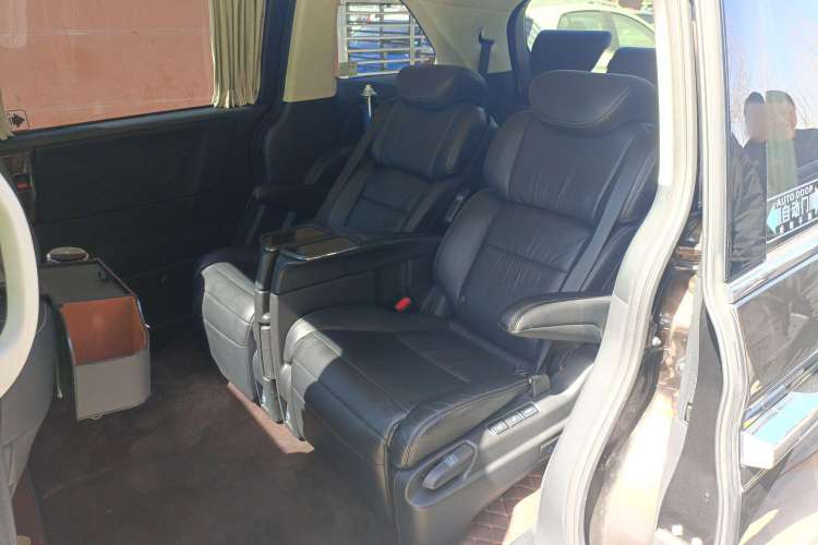 Used Honda Elysion 2016 2.4L Luxury Edition Left Rear Seat