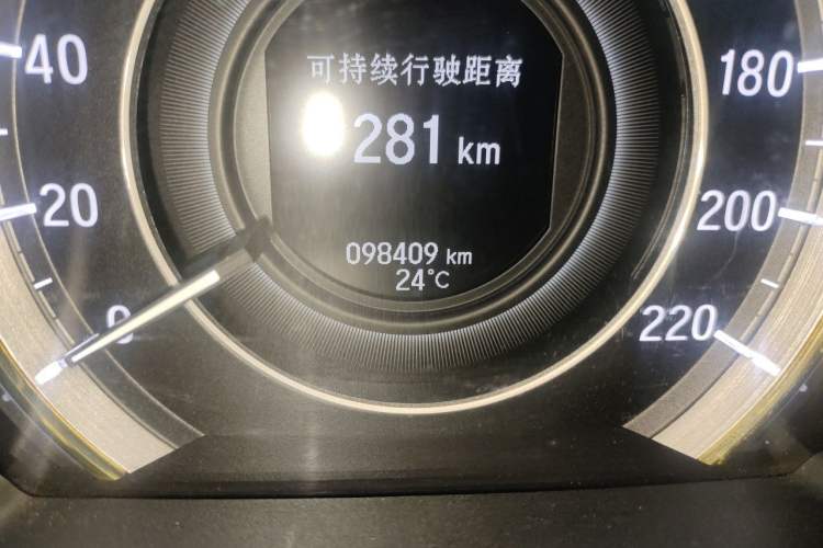 Used Honda Elysion 2016 2.4L Luxury Edition Odometer Close Up