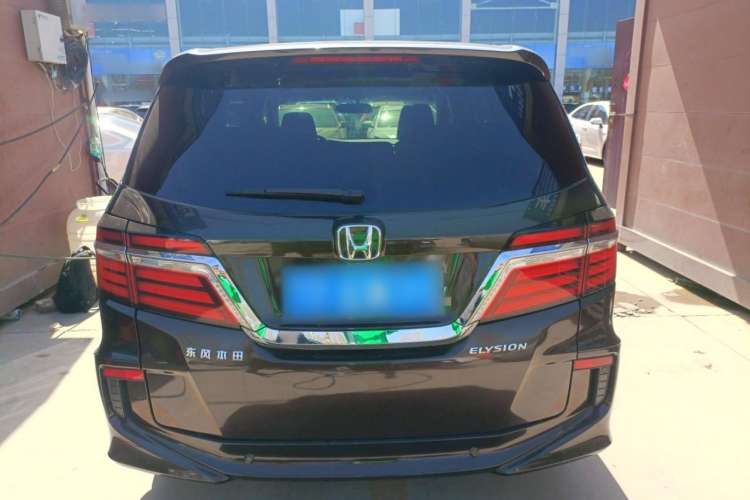 Used Honda Elysion 2016 2.4L Luxury Edition Rear