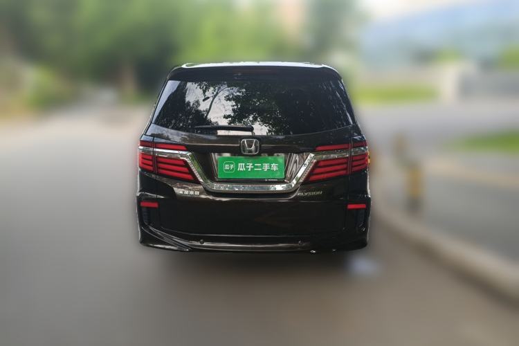 Used Honda Elysion 2016 2.4L Supreme Edition Rear