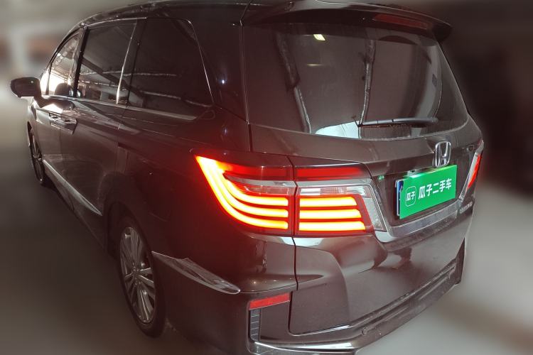 Used Honda Elysion 2016 2.4L Comfort Edition Rear Left 45 Deg