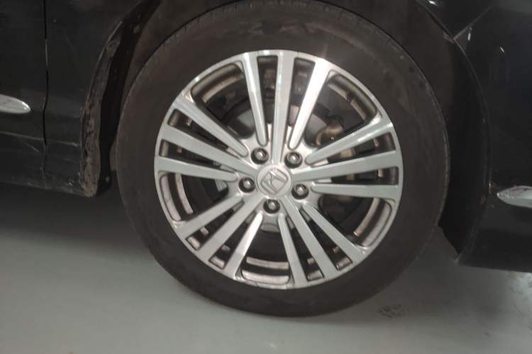 Used Honda Elysion 2016 2.4L Luxury Edition Right Front Wheel Hub