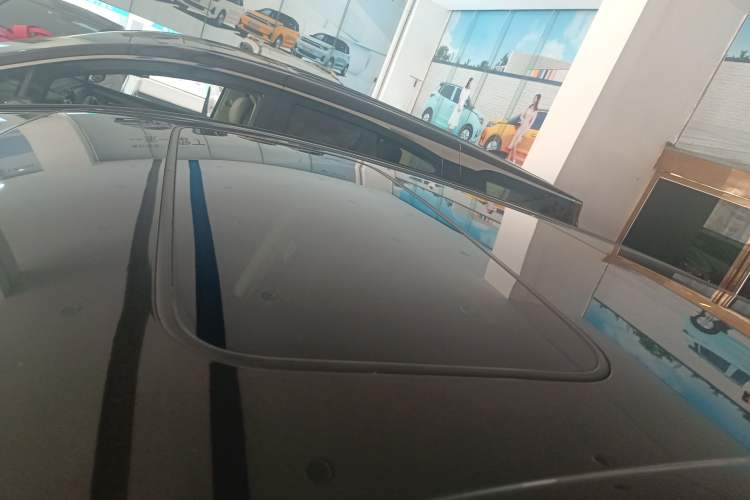 Used Honda Elysion 2016 2.4L Style Edition Roof