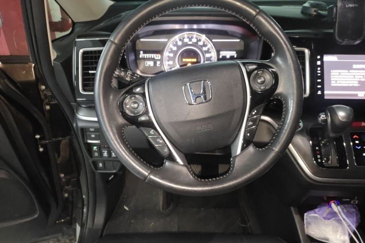 Used Honda Elysion 2016 2.4L Luxury Edition Steering Wheel