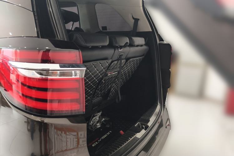 Used Honda Elysion 2016 2.4L Luxury Edition Trunk
