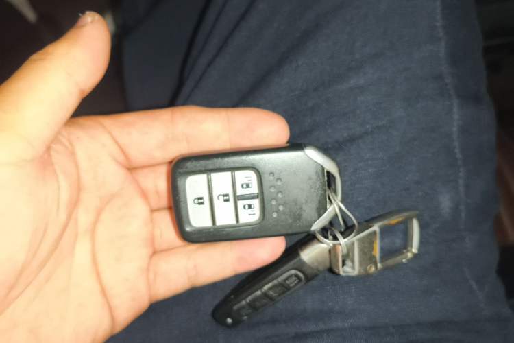 Used Honda Elysion 2016 2.4L Style Edition Vehicle Key